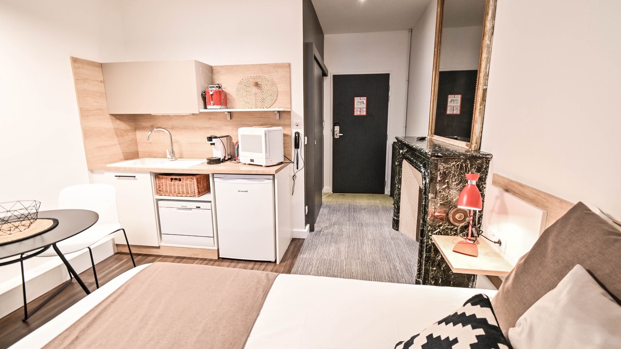 Photo of Kitchen in 17th Arrondissement