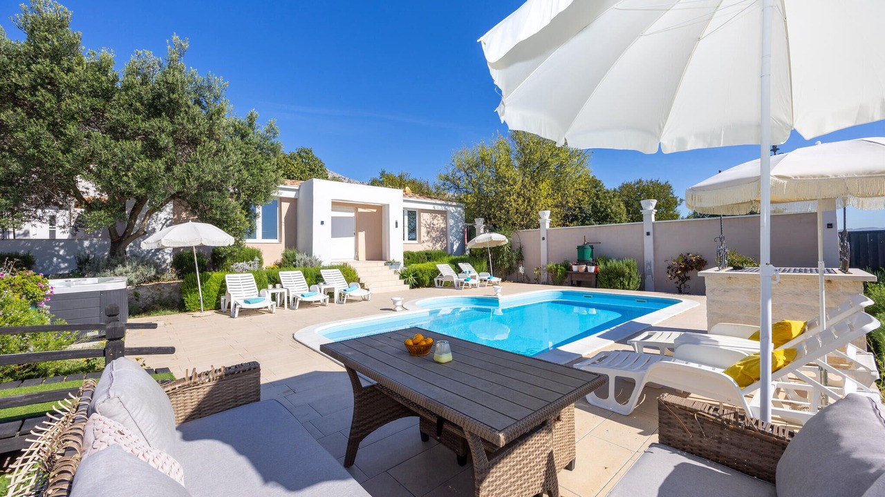 Photo of Outdoor in Kastel Sucurac