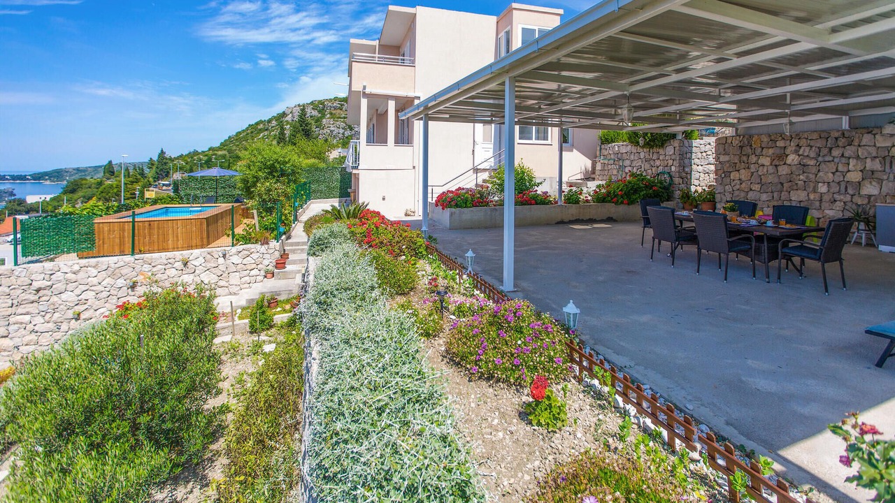 Photo of Patio Balcony in Zupa dubrovacka