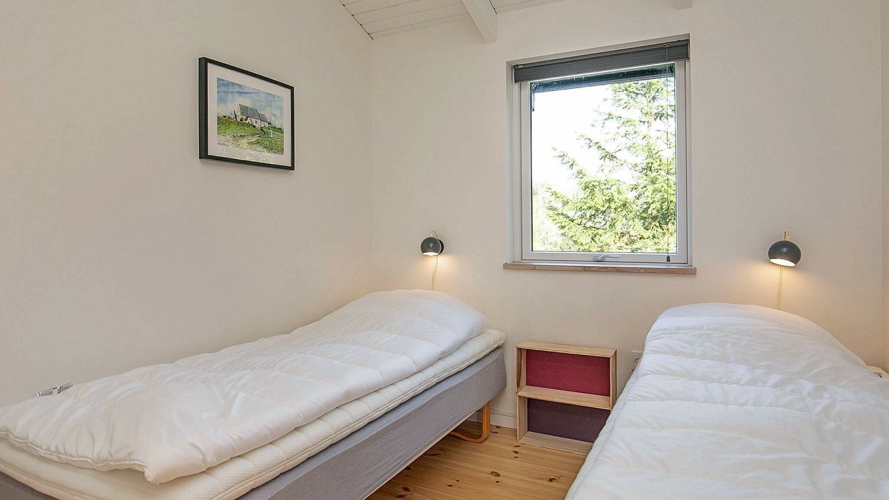 Photo of Others in Lokken