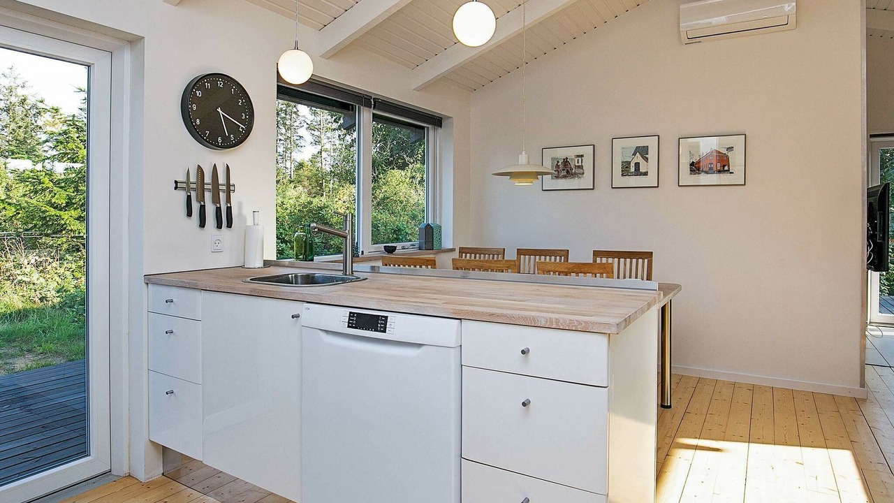 Photo of Others in Lokken