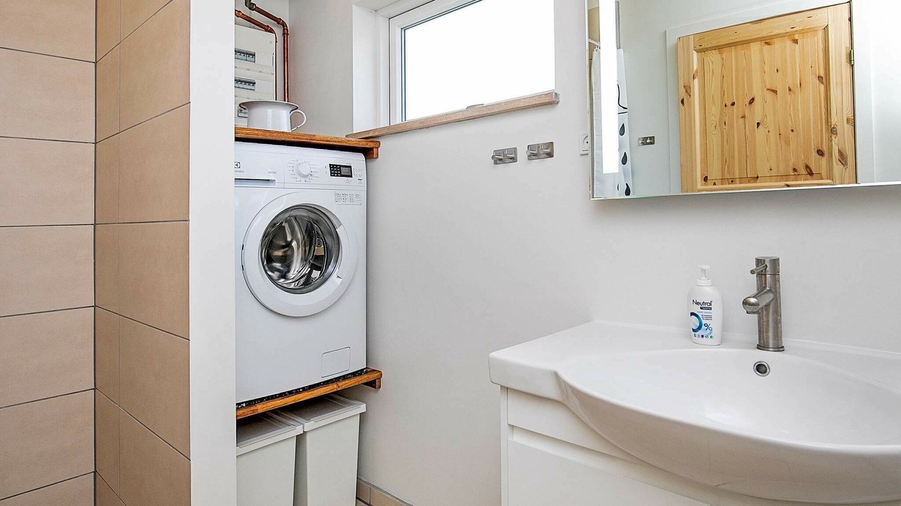 Photo of Others in Lokken