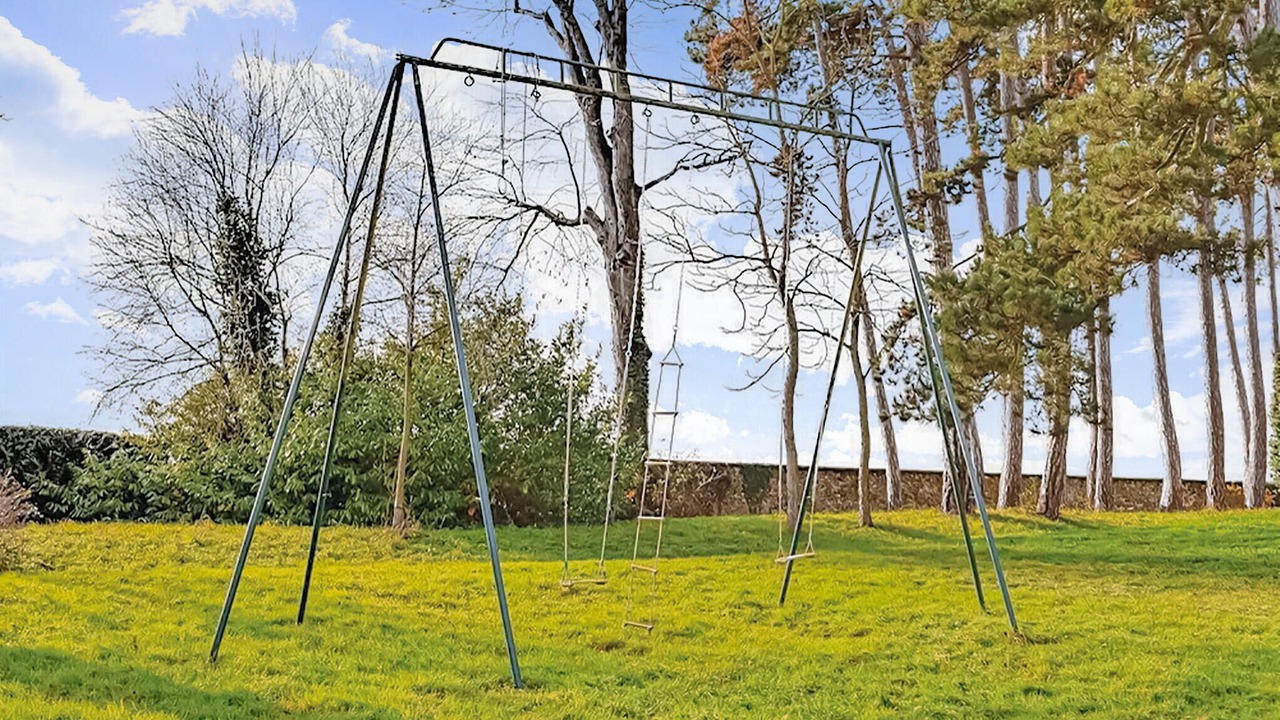 Photo of Others in Ocquerre