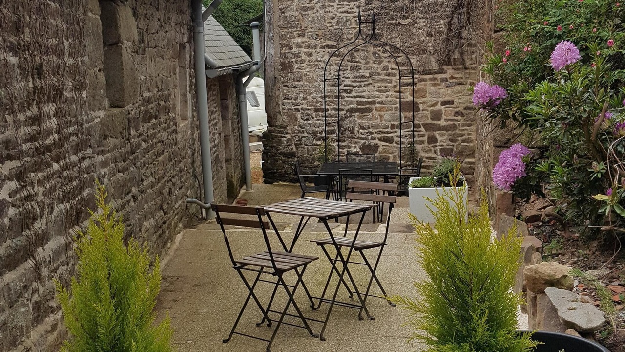 Photo of Outdoor in Champsecret