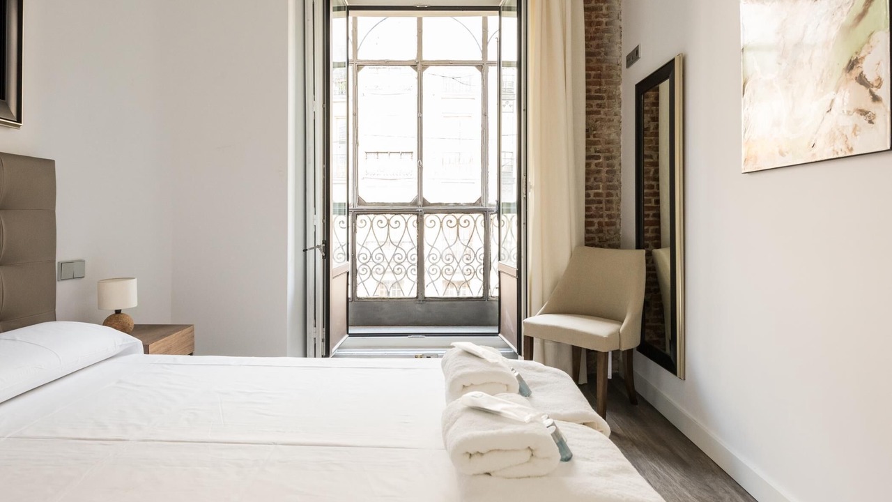 Photo of Bedroom in Sol