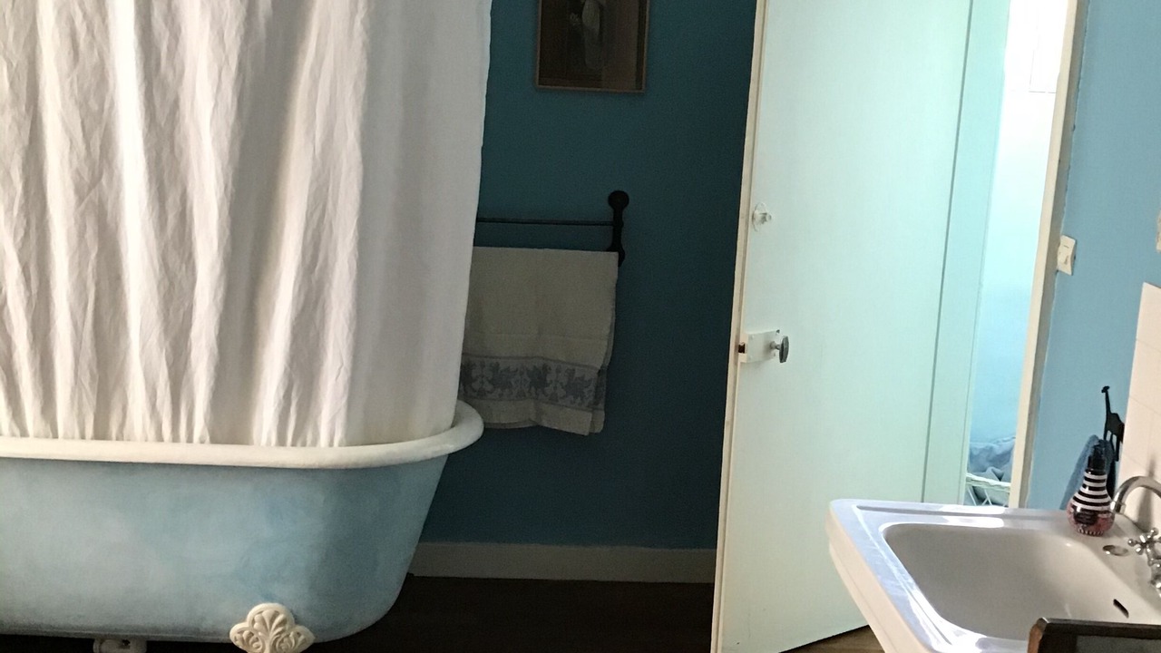 Photo of Bathroom in Entrains-sur-Nohain