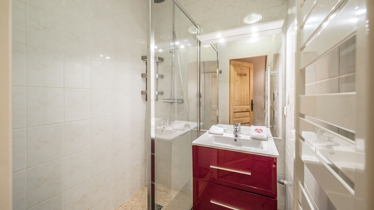 Photo of Bathroom in Jeux