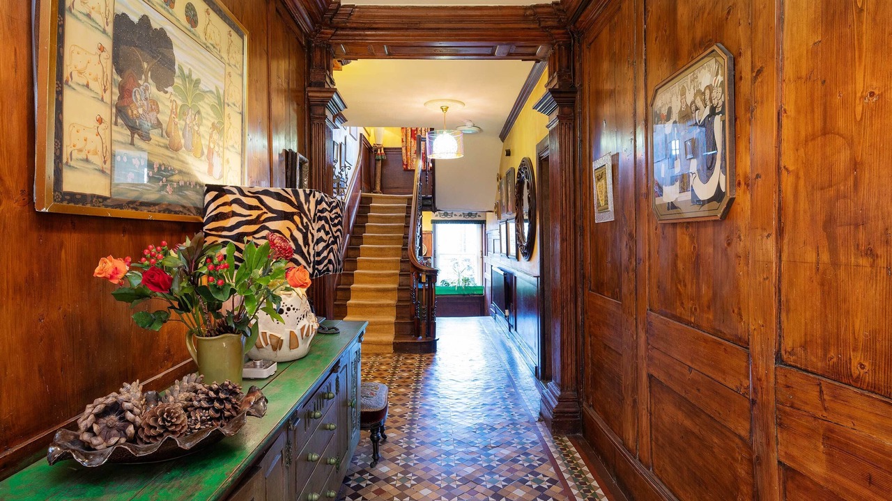 Photo of Others in Greenwich West