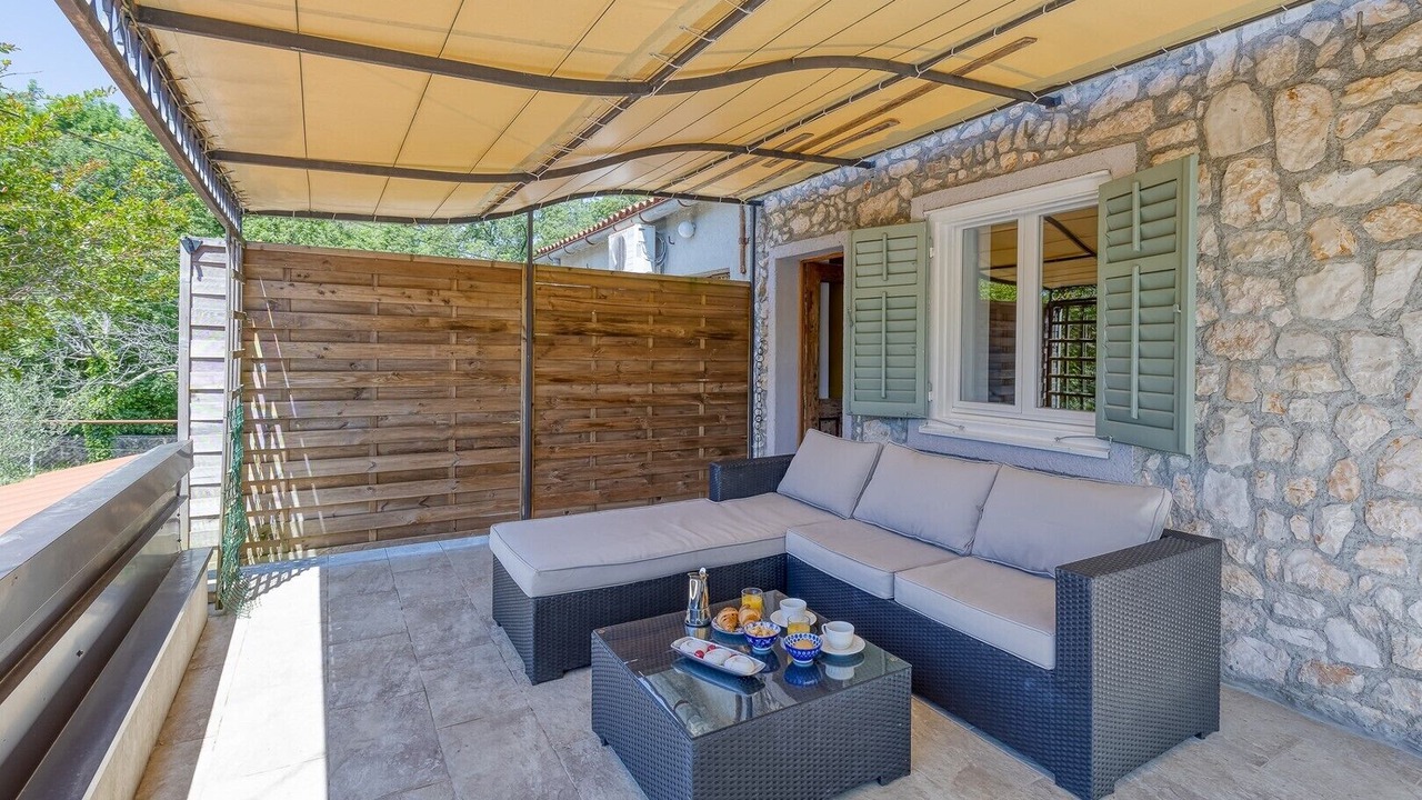 Photo of Patio Balcony in Sveti Vid Dobrinjski