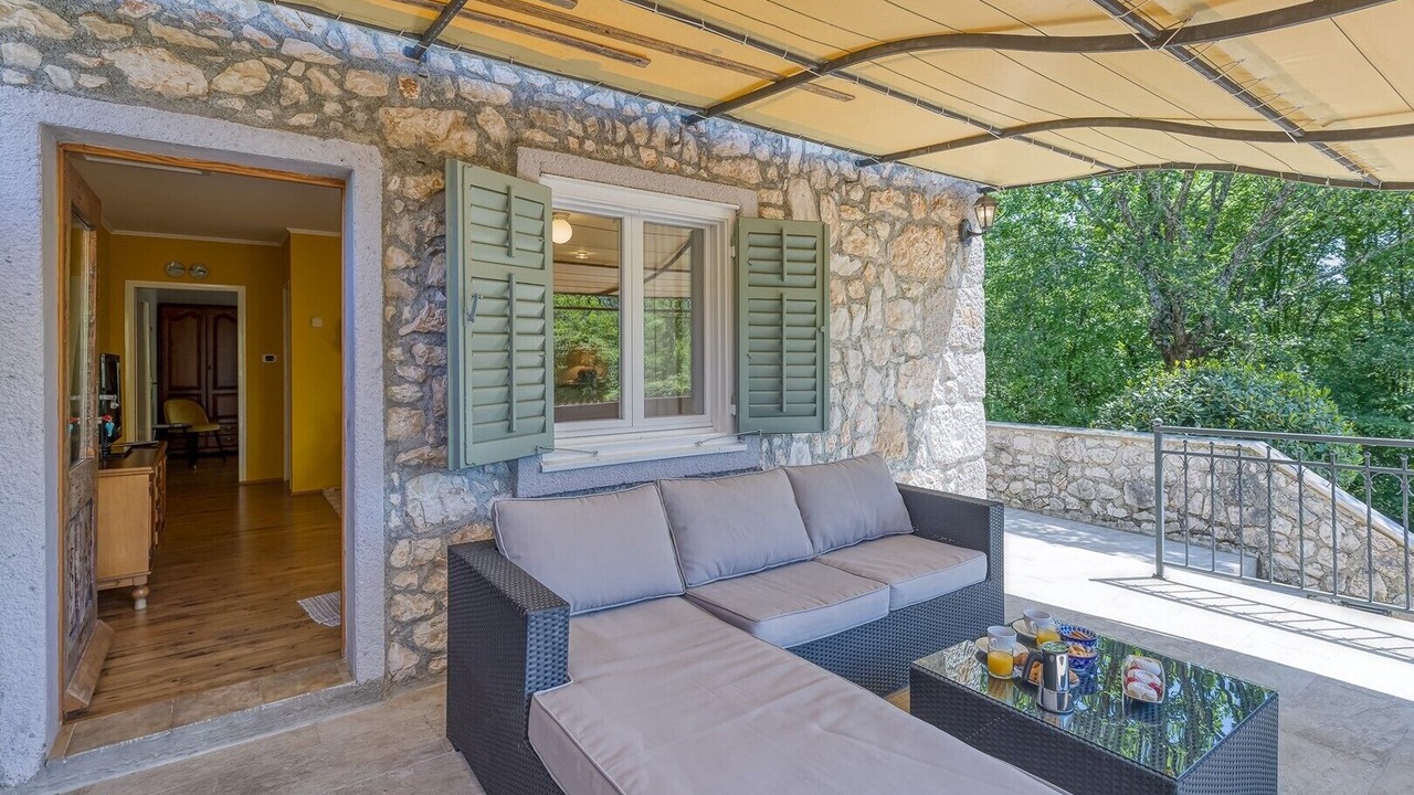 Photo of Patio Balcony in Sveti Vid Dobrinjski