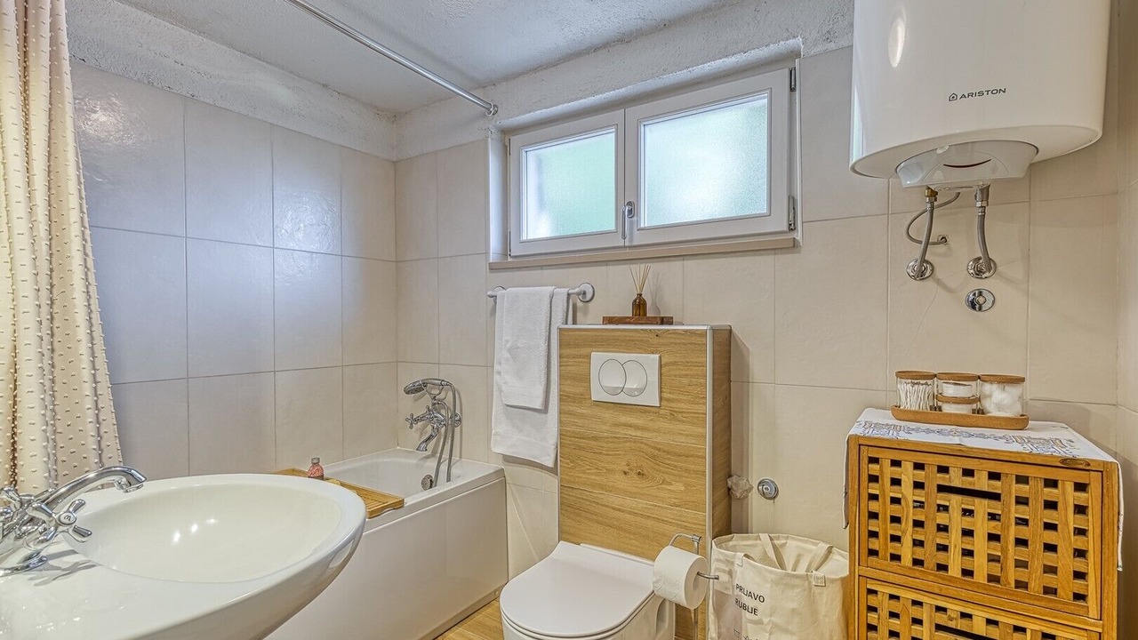 Photo of Bathroom in Sveti Vid Dobrinjski