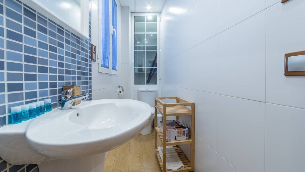 Photo of Bathroom in Morvedre