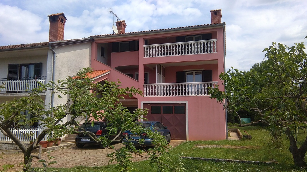 Photo of Outdoor in Flengi