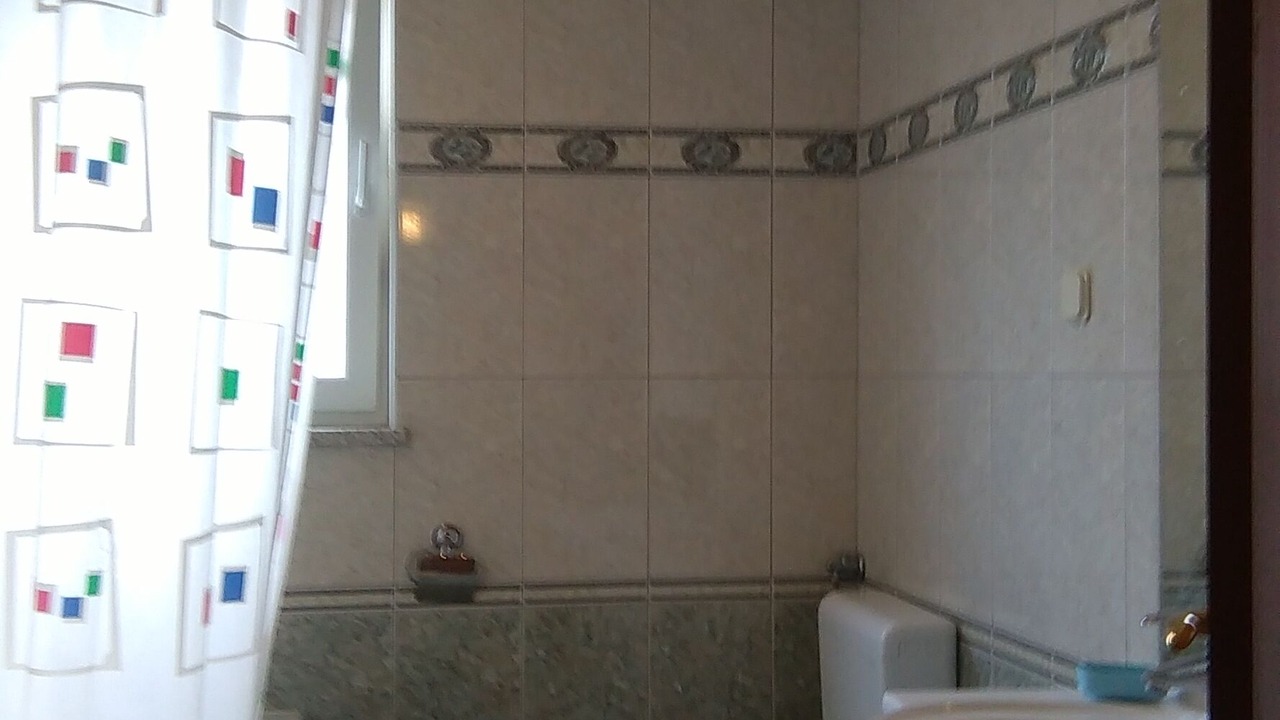 Photo of Bathroom in Flengi