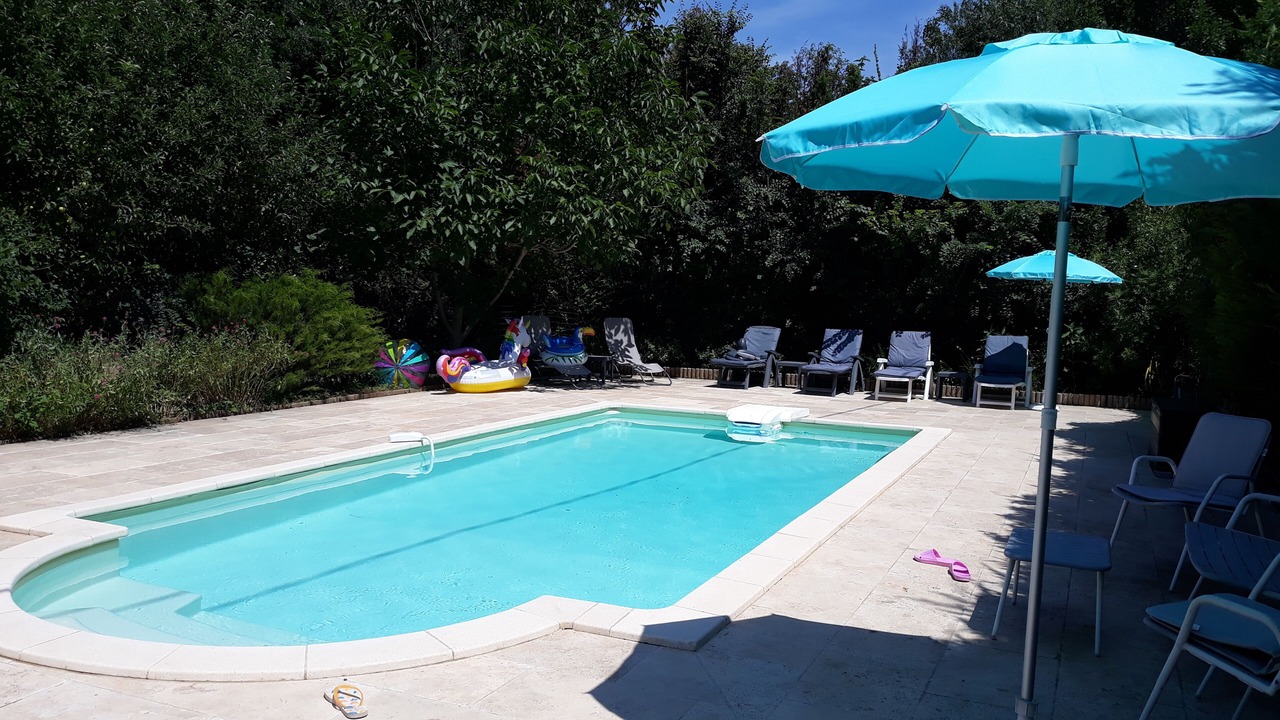 Photo of Outdoor in Caderousse