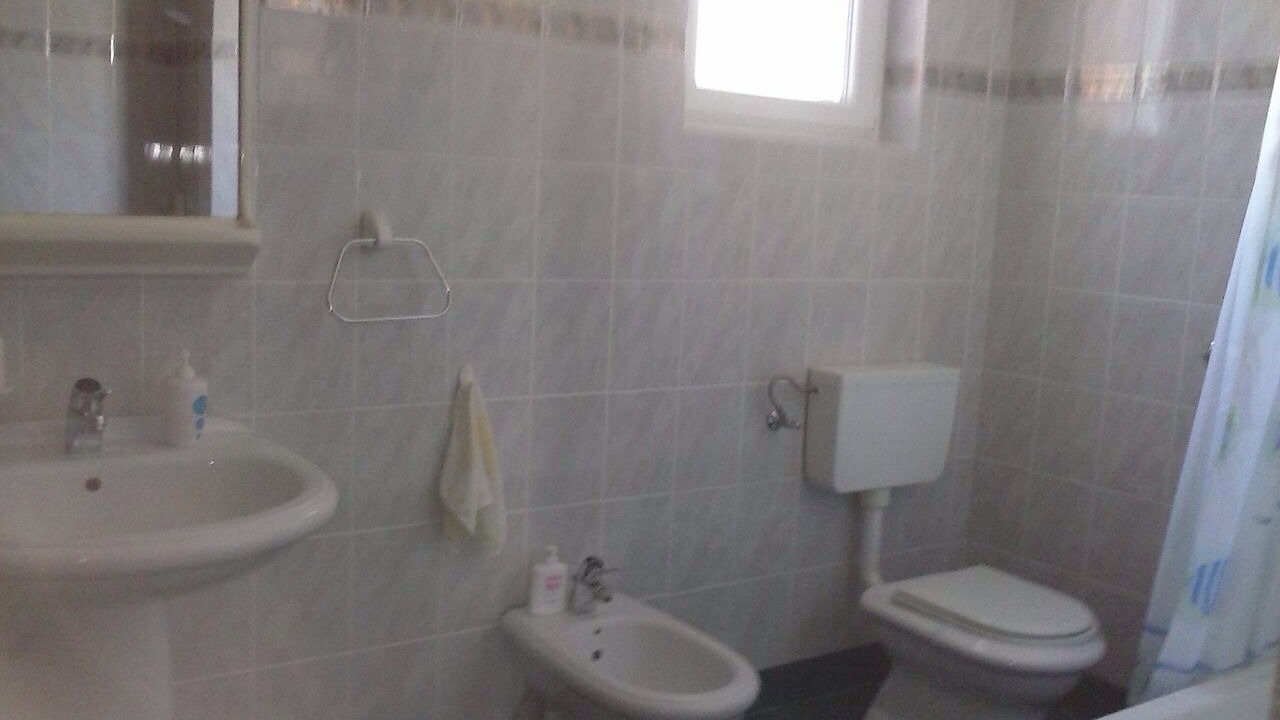 Photo of Bathroom in Cres