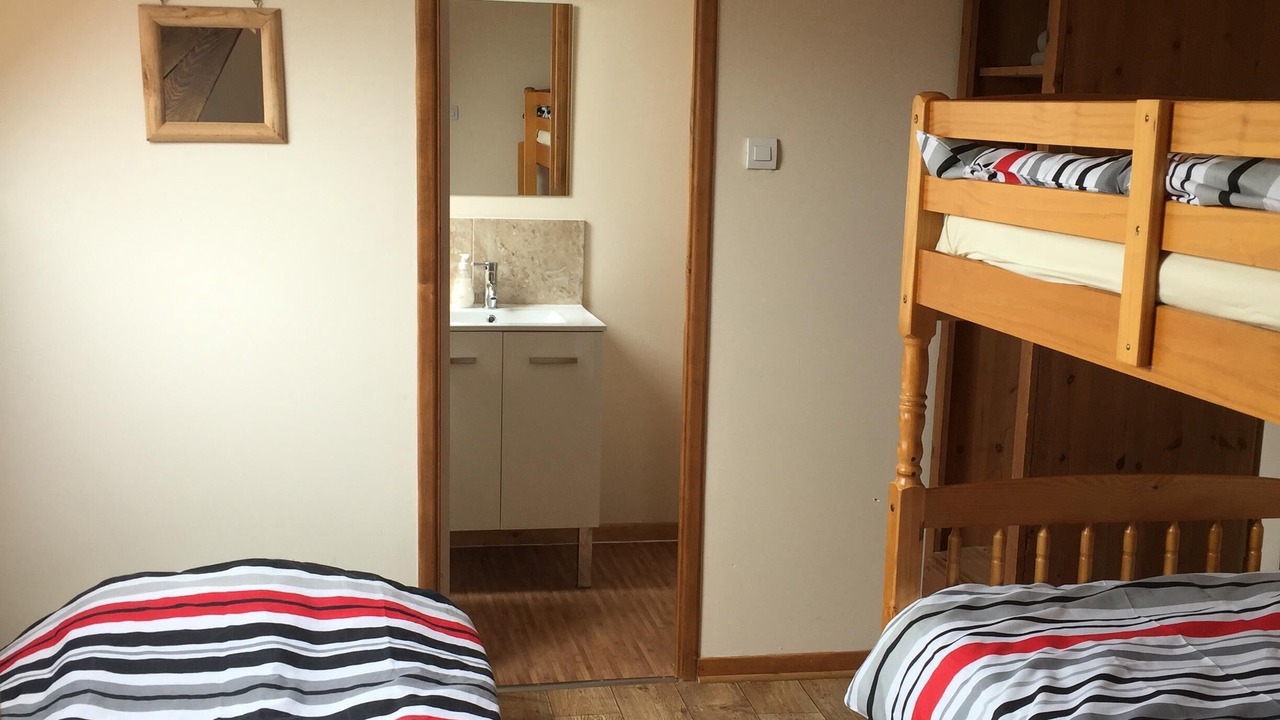 Photo of Bedroom in Couesmes-Vauce