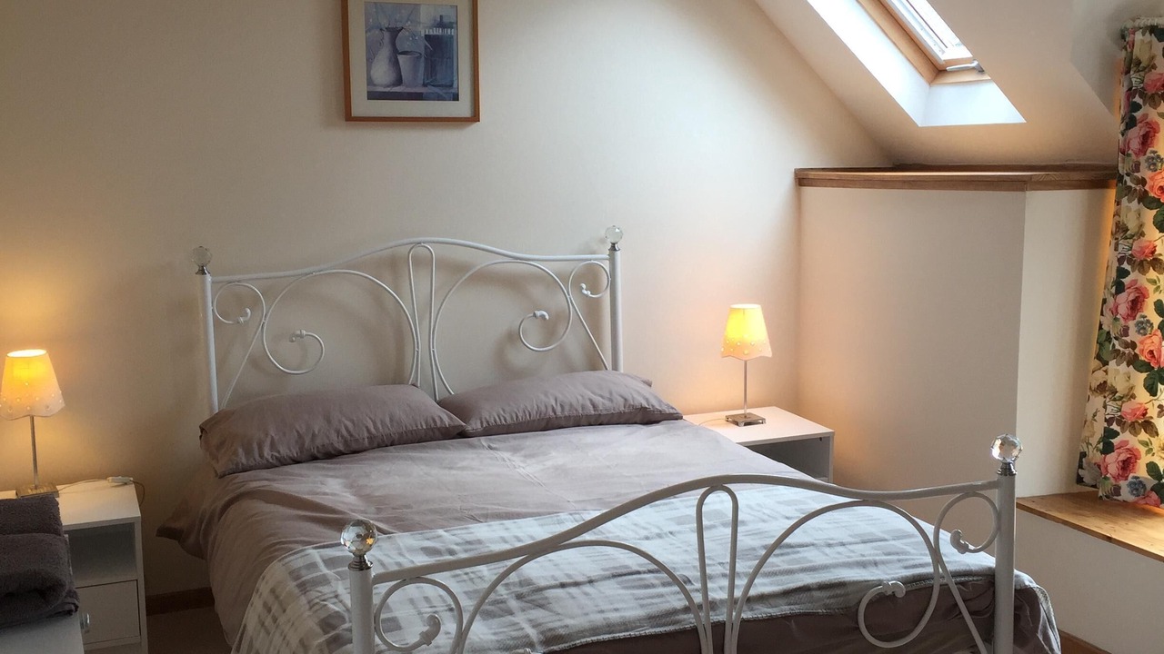 Photo of Bedroom in Couesmes-Vauce