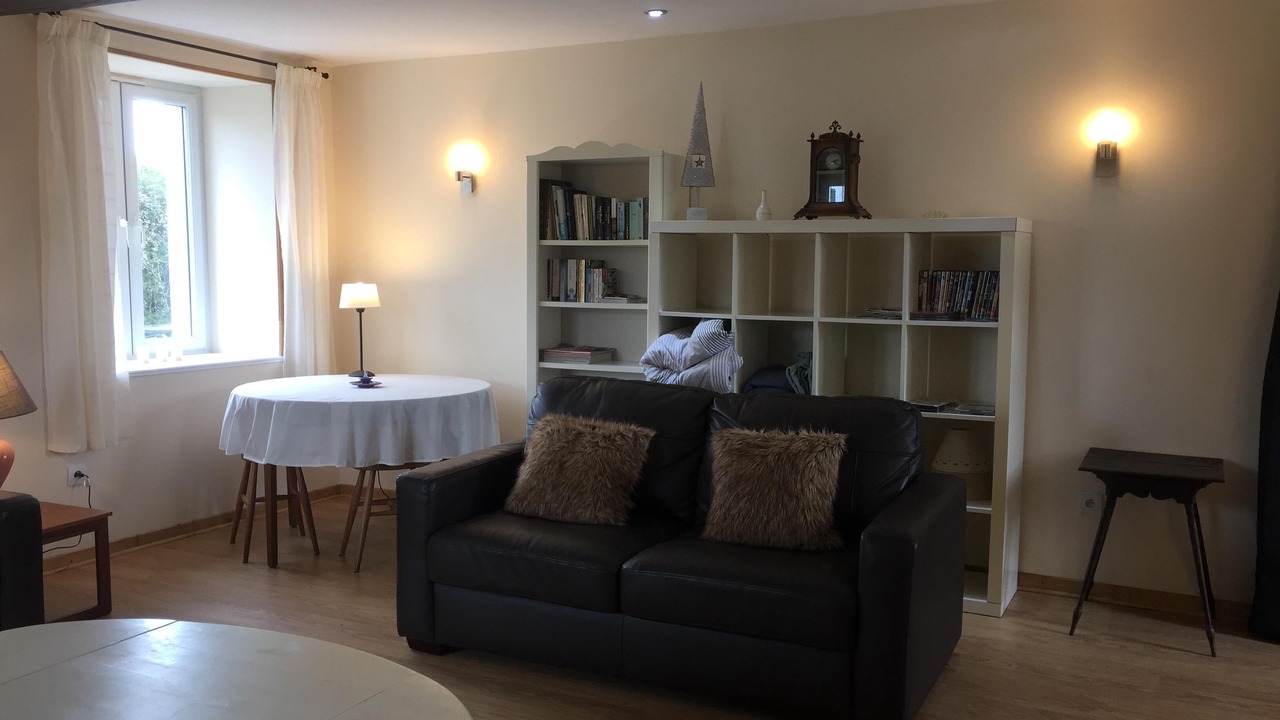 Photo of Livingroom in Couesmes-Vauce