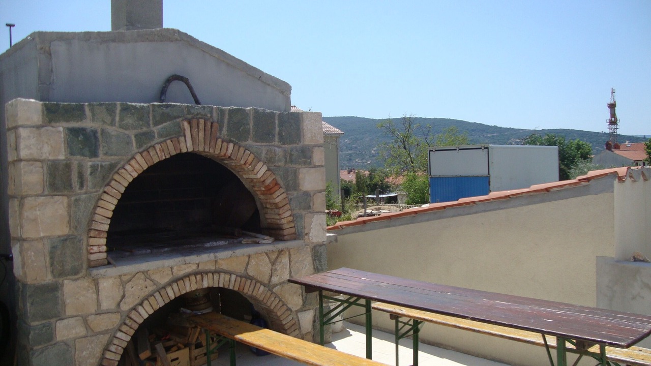 Photo of Outdoor in Cres