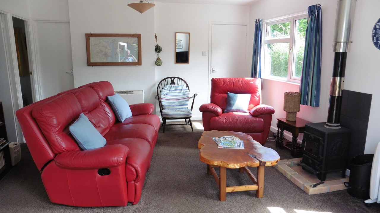 Photo of Livingroom in Mylor Churchtown