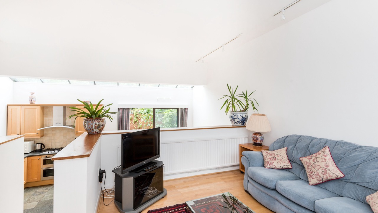 Photo of Others in Fortune Green