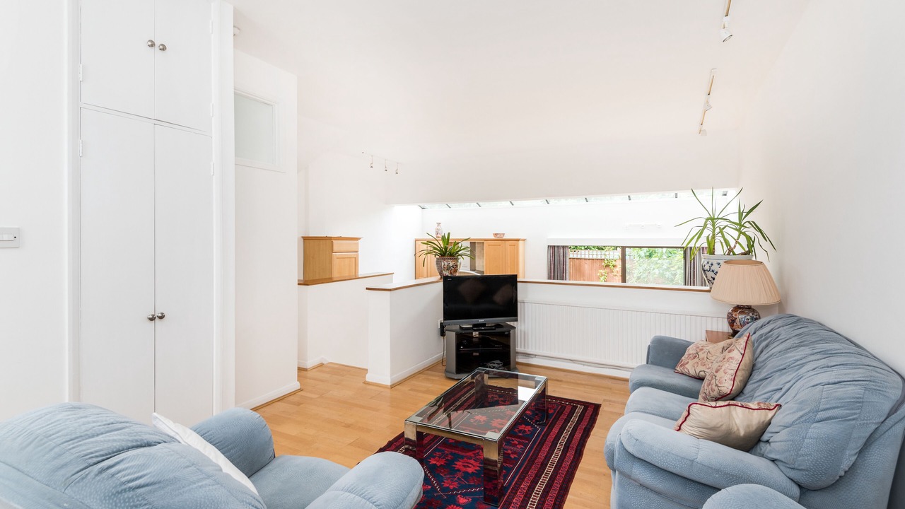 Photo of Others in Fortune Green