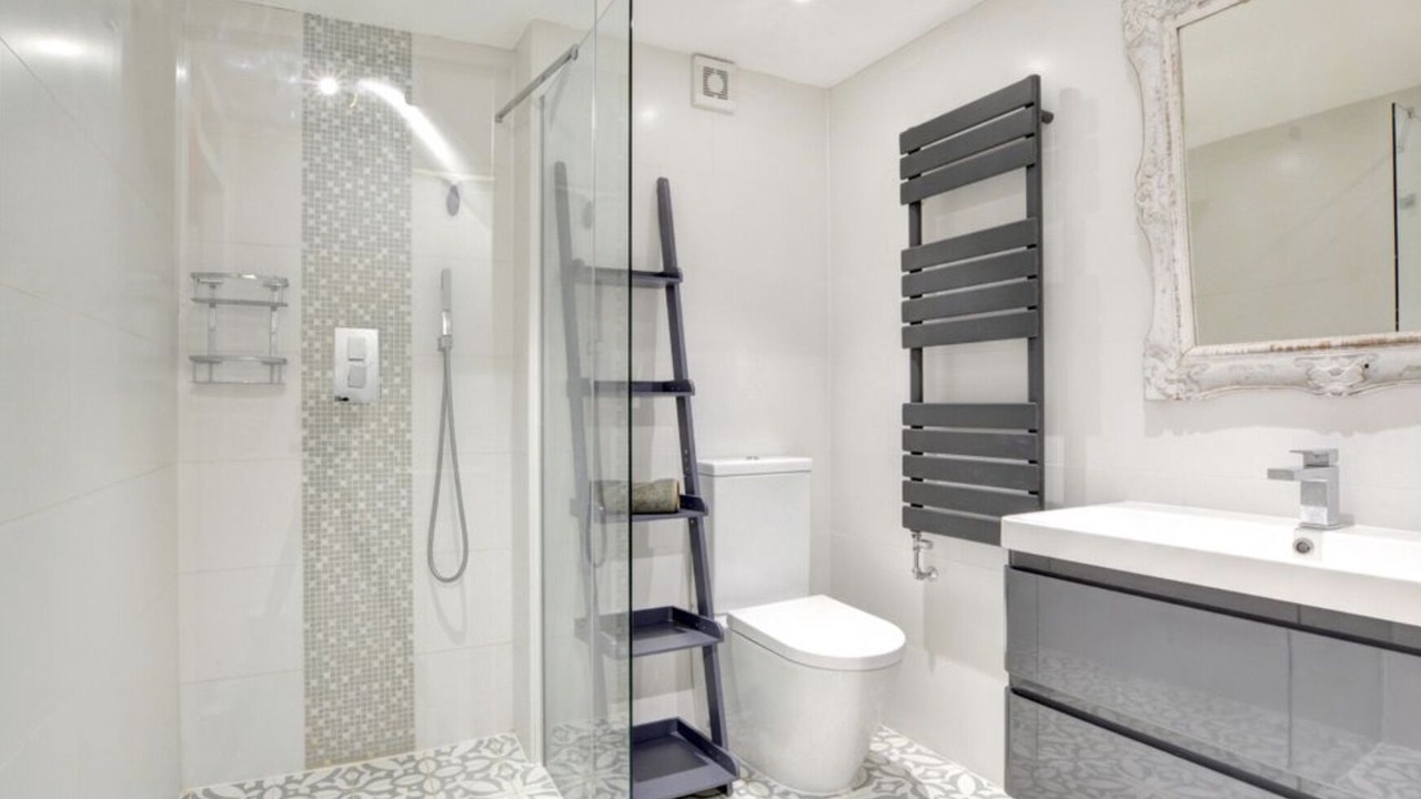 Photo of Bathroom in Brighton City Centre