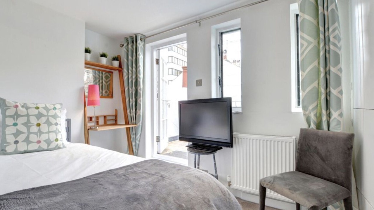 Photo of Bedroom in Brighton City Centre