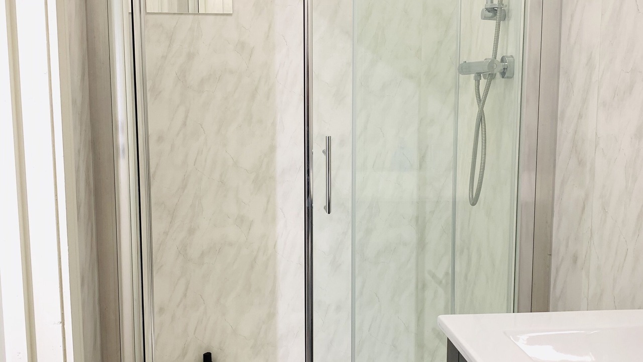 Photo of Bathroom in Uxbridge South