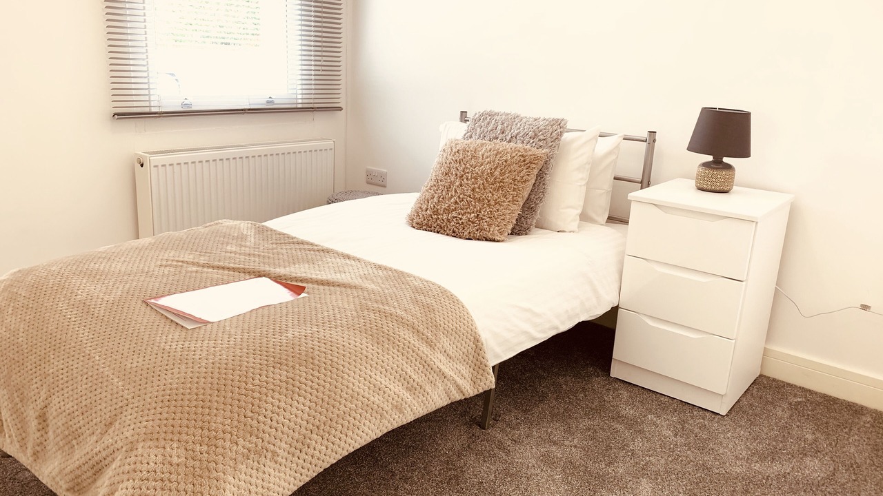 Photo of Bedroom in Uxbridge South