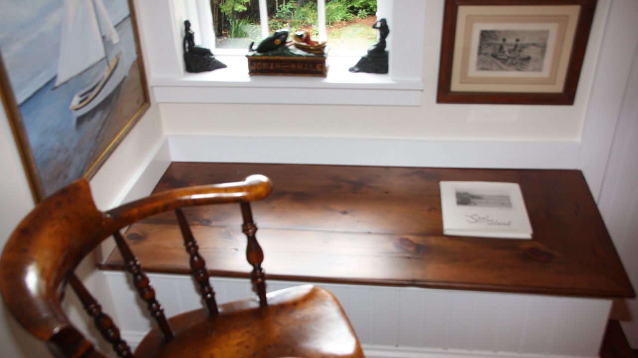 Photo of Others in Nantucket Town