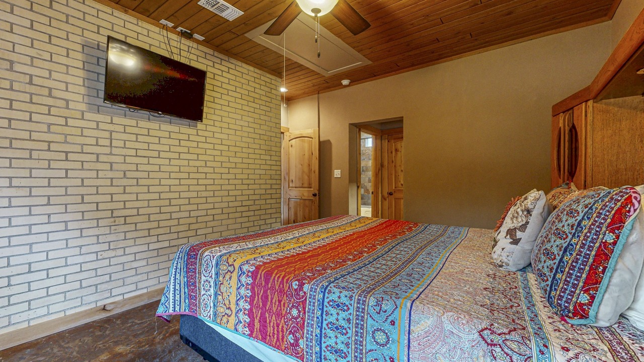 Photo of Bedroom in Burnet
