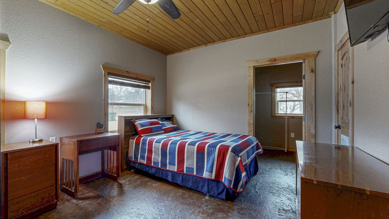 Photo of Bedroom in Burnet
