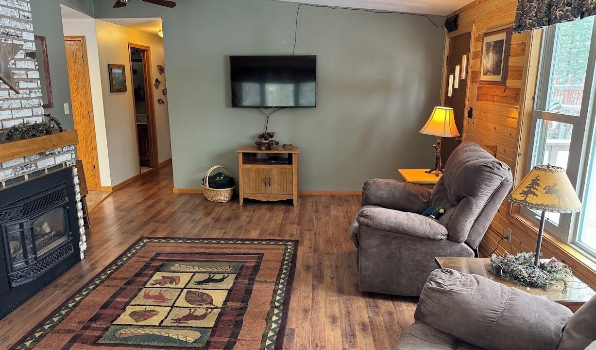 Photo of Livingroom in Arbor Vitae