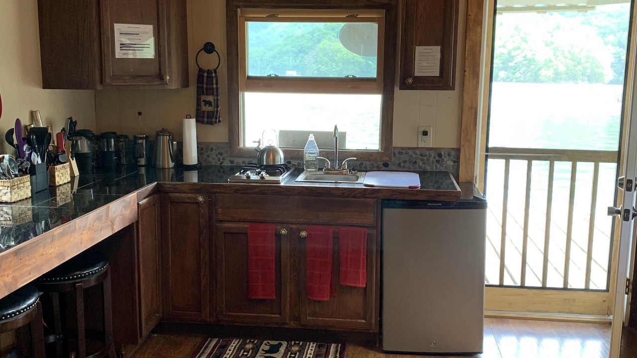 Photo of Bedroom in Robbinsville