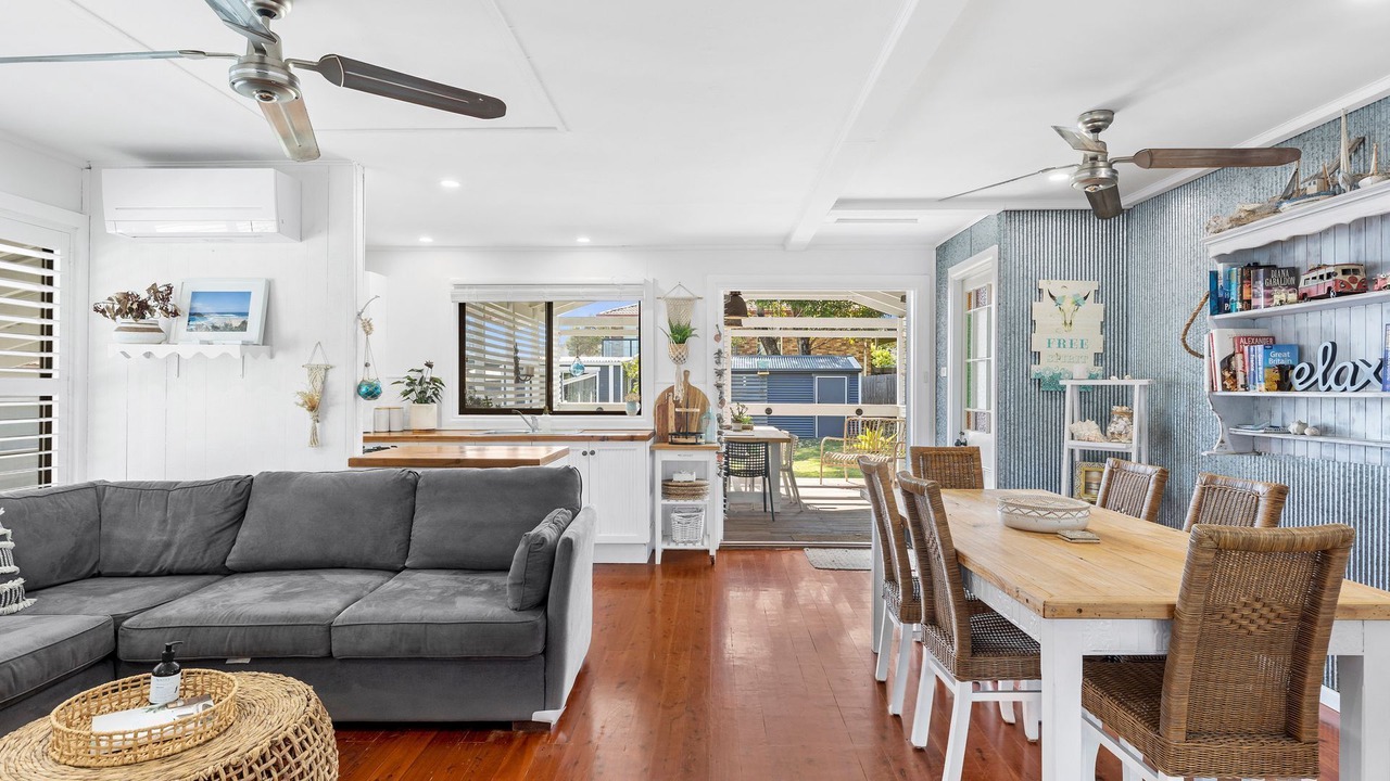 Photo of Others in Manyana