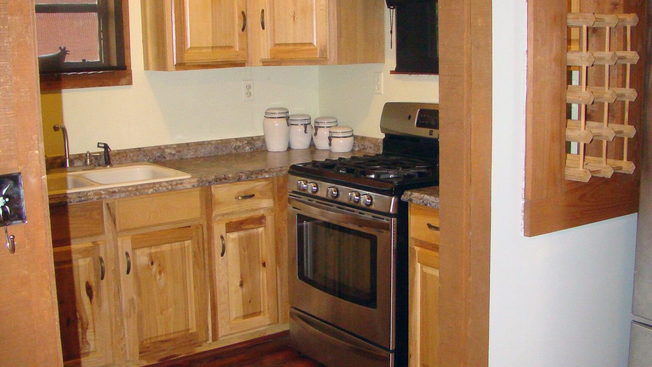 Photo of Kitchen in Leakey