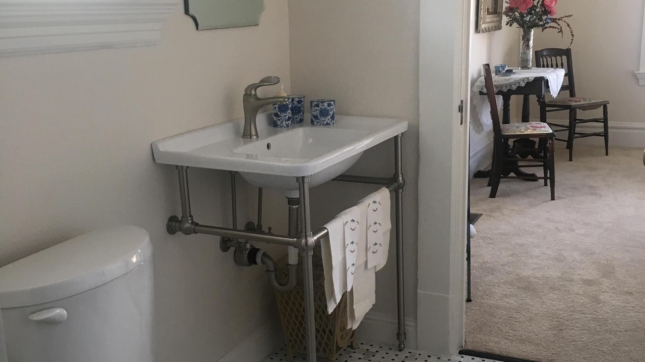 Photo of Bathroom in Lodi