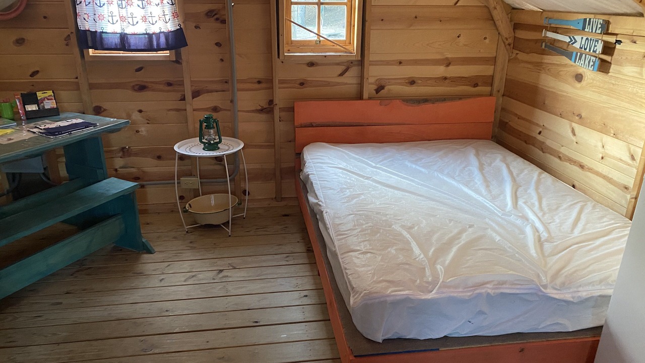 Photo of Bedroom in Jasonville