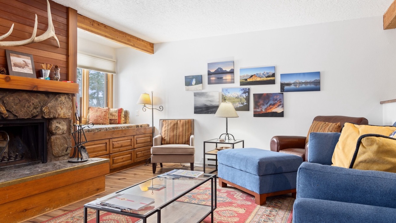 Photo of Livingroom in Moose Wilson Road