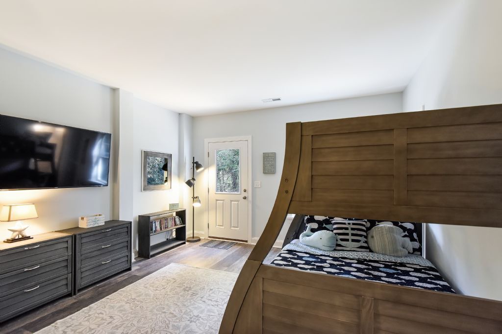 Photo of Bedroom in Monteray Shores