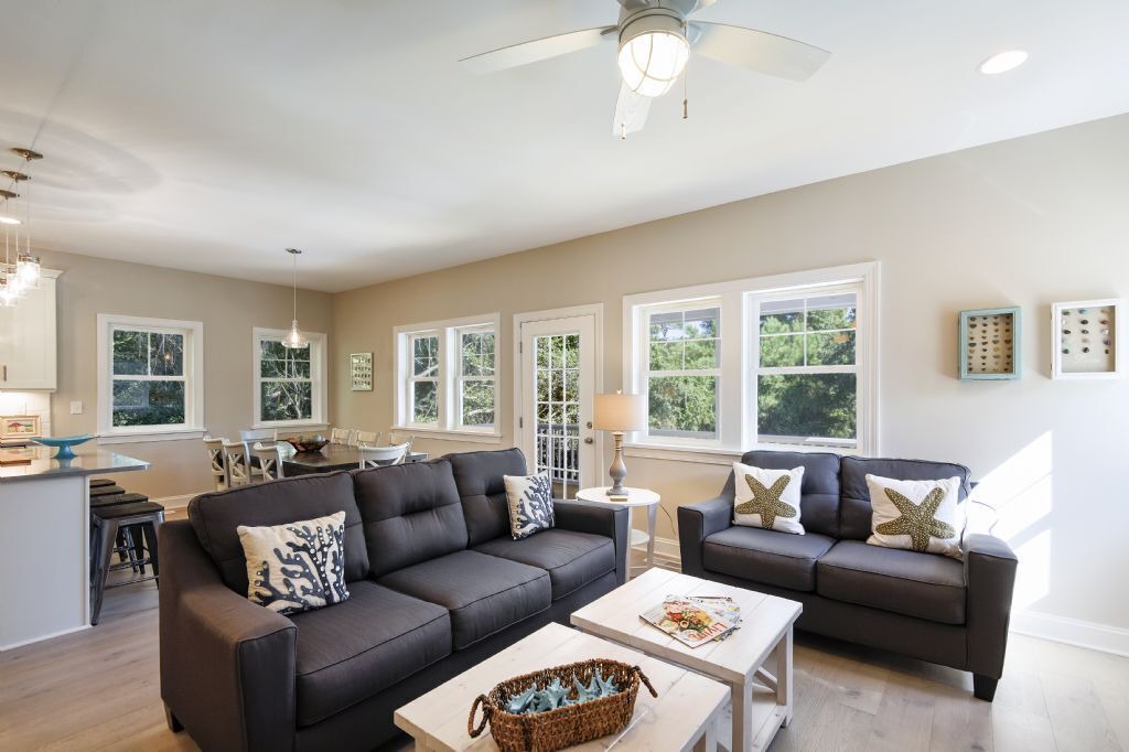 Photo of Bedroom in Monteray Shores