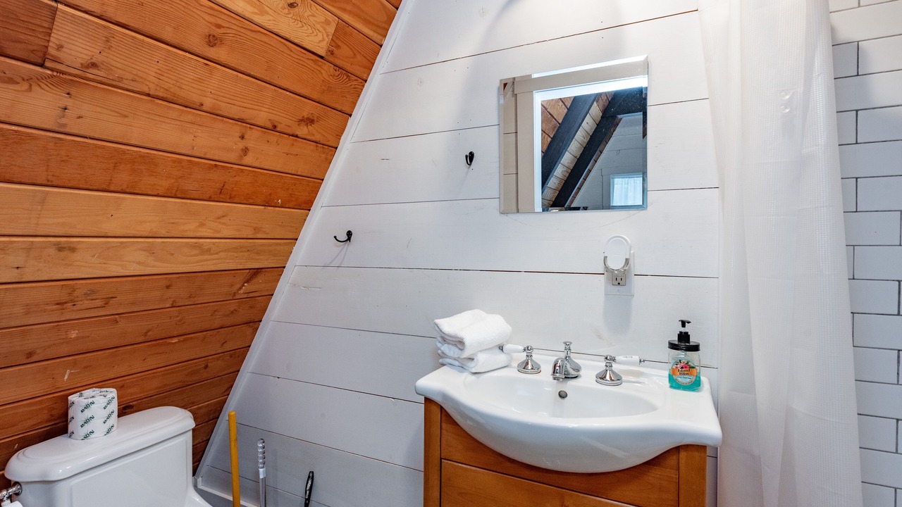 Photo of Bathroom in Swanton