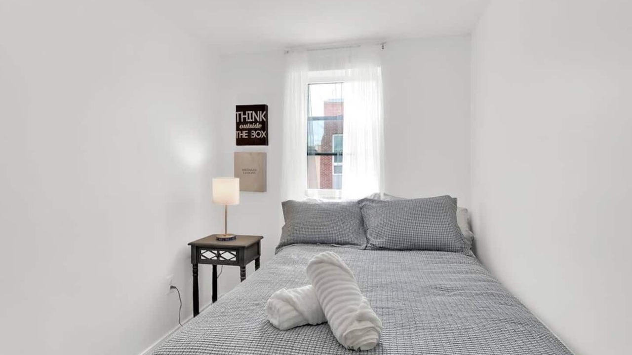 Photo of Bedroom in Norris Square