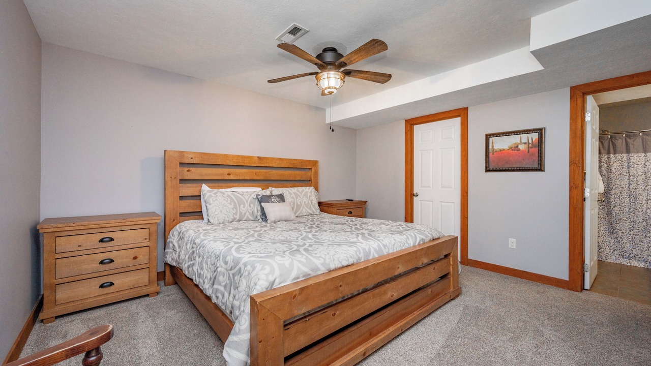 Photo of Bedroom in Thayerville
