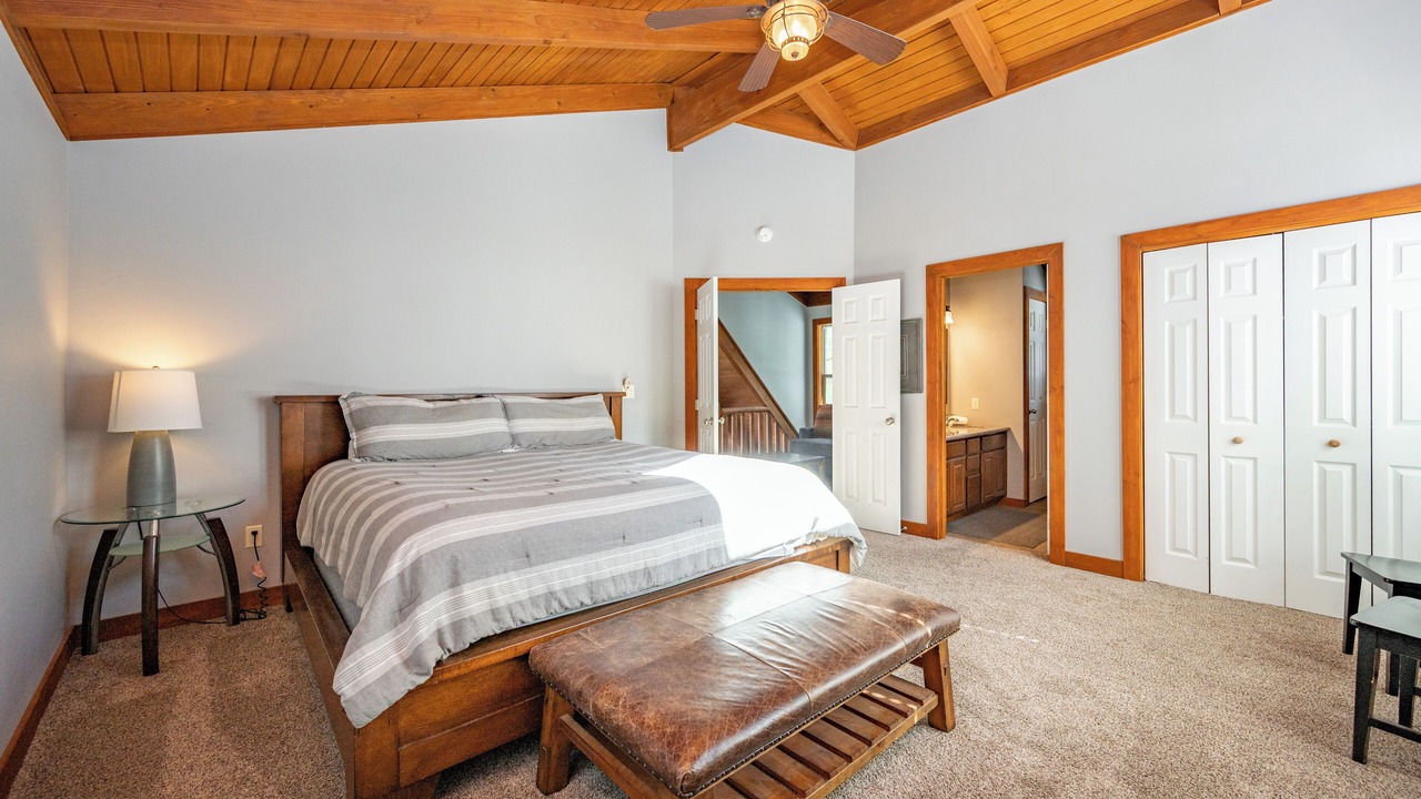 Photo of Bedroom in Thayerville