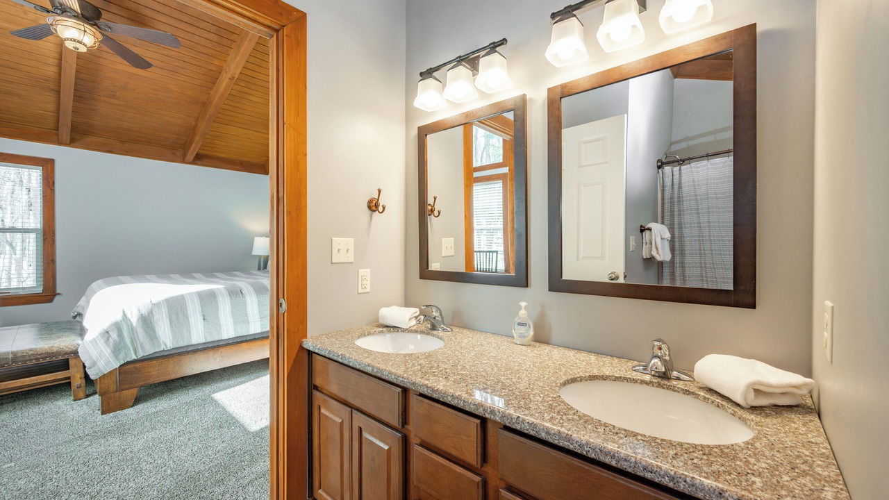 Photo of Bathroom in Thayerville