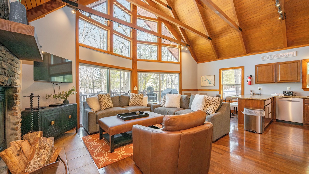 Photo of Livingroom in Thayerville