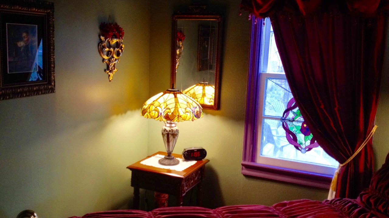 Photo of Bedroom in Eureka Springs Historic District
